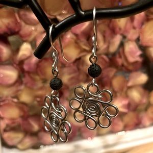 Funky Dangle Wire Flower Earrings